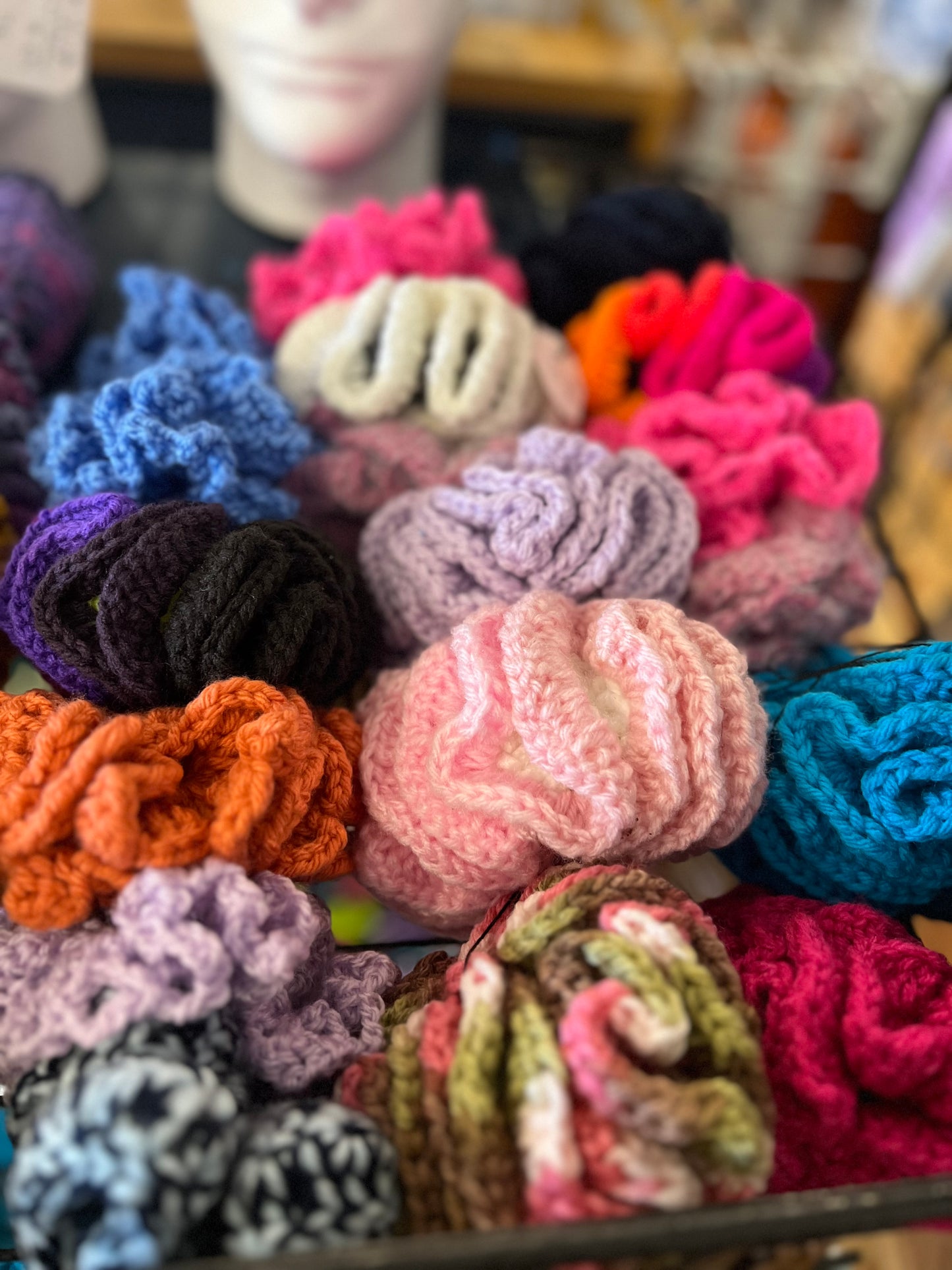 scrunchies (JR)