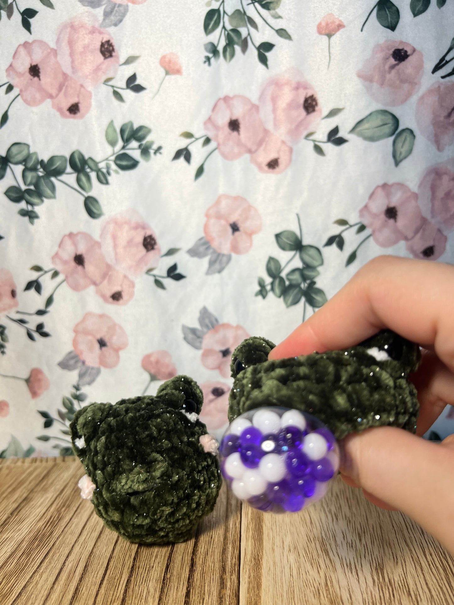 Crochet Bubble frog head