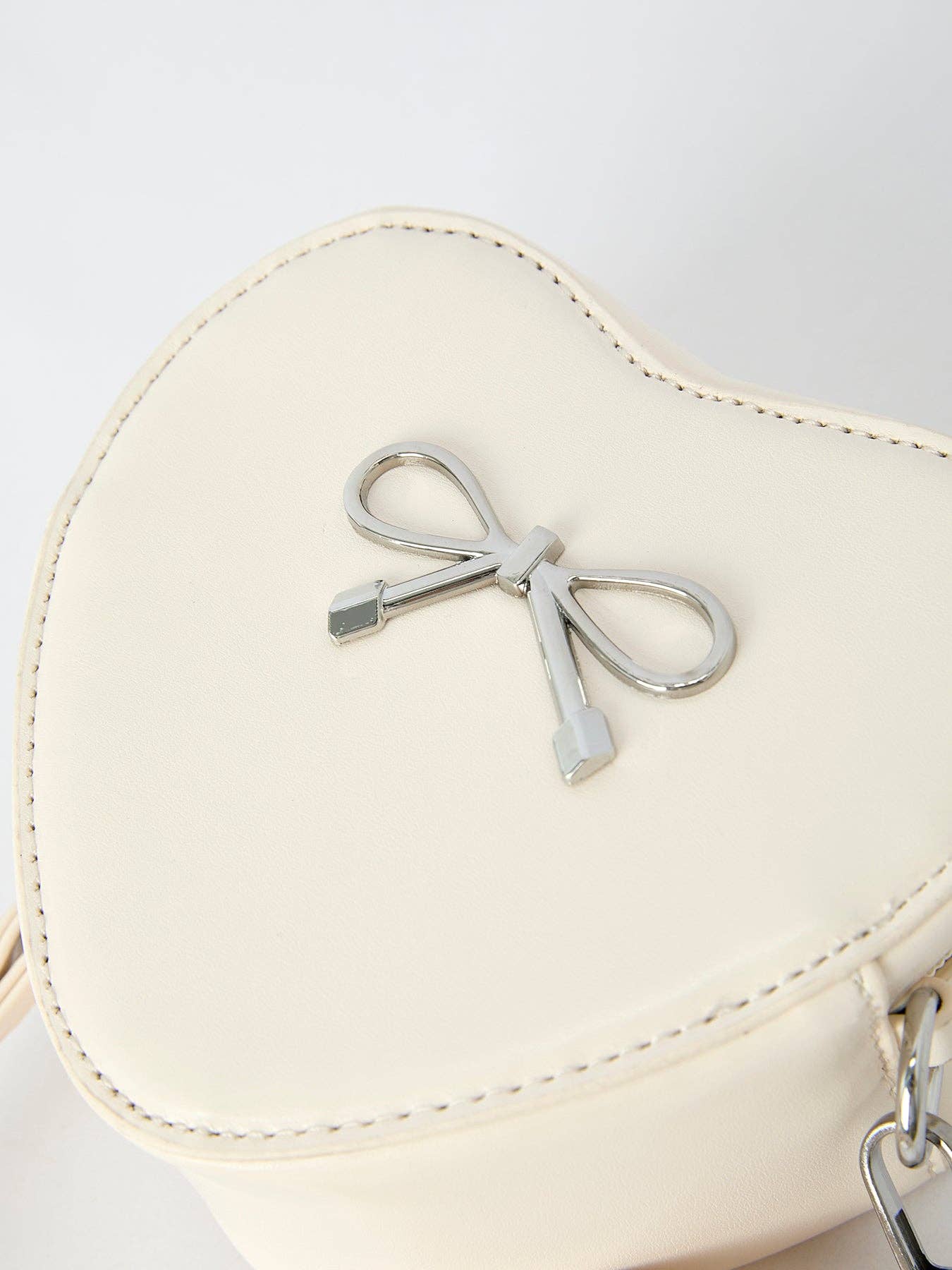 Rylee Faith Designs - Christmas and Valentine's Sweet Heart-Shaped Crossbody Girls Bag with Bow
