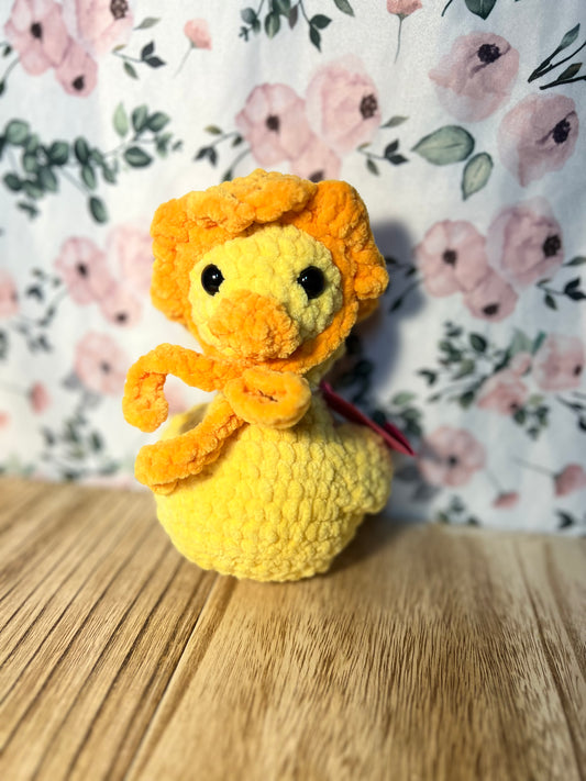 Crochet ducky with a hat